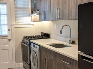 2223 40th St NW #4, Washington, DC 20007