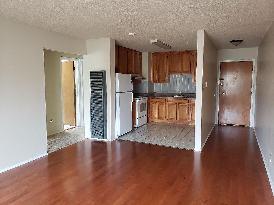 1st image of 1255 10th Ave APT 4