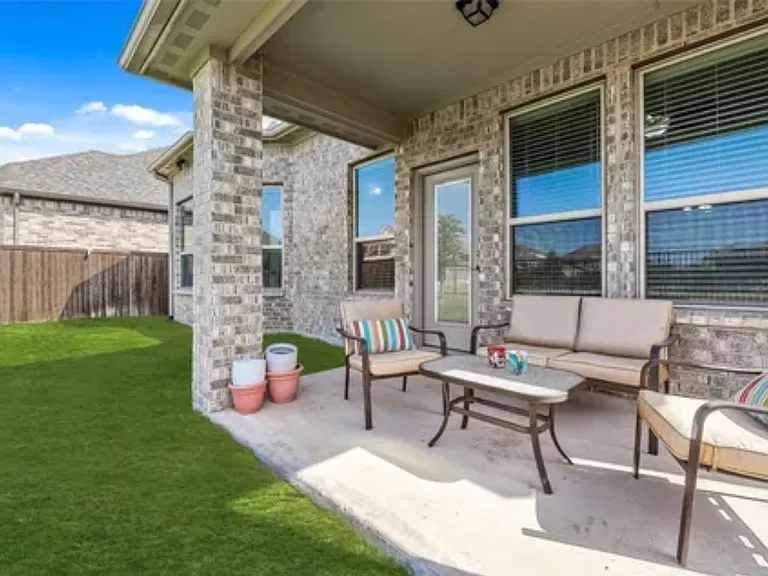 212 Darlington Trl — Photo 21