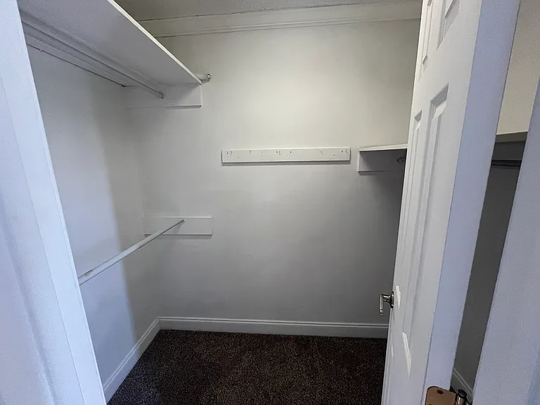 937 Red Fox Rd — Photo 15