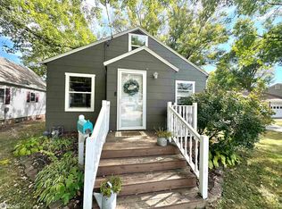 312 N 11th St, Clear Lake, IA 50428