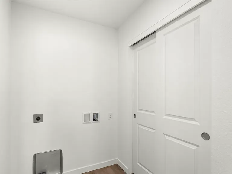 3000 Orange Ct — Photo 15