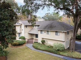 13 Arabian Dr, Charleston, SC 29407