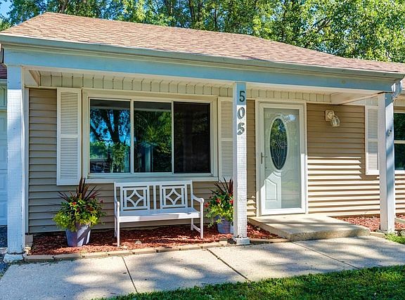 5th image of 505 Livingston Dr