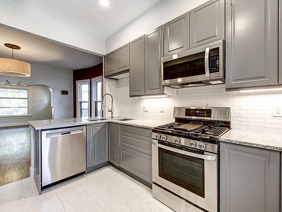 Kitchen remodeled in 2019 w granite countertops and new appliances