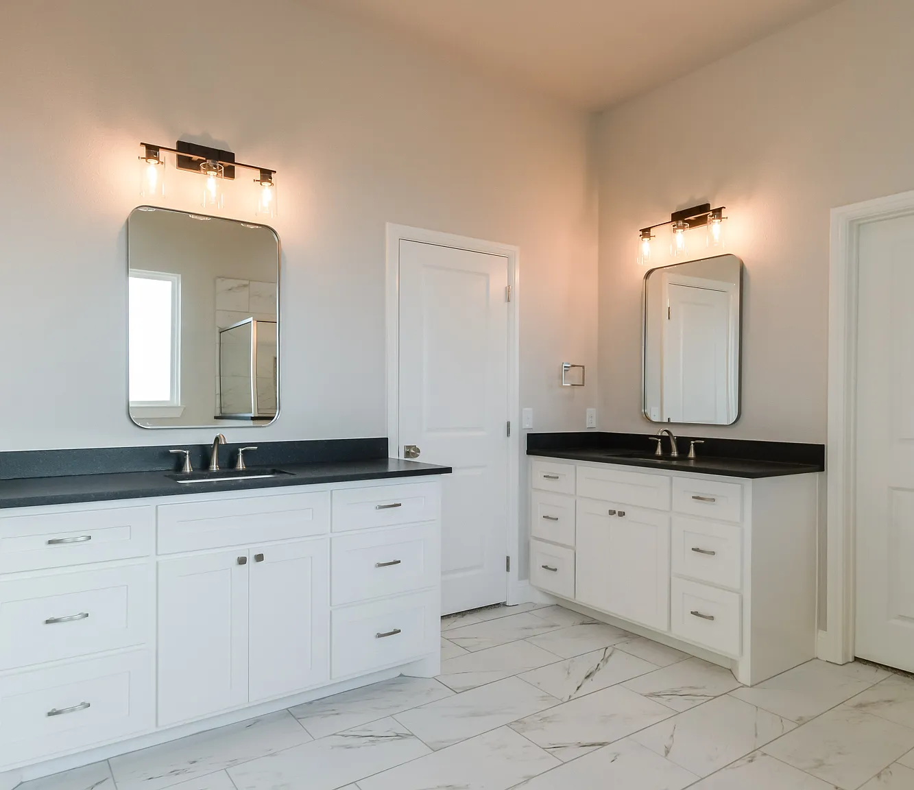 4 bed, 2201 sqft, $3,650 — Photo 4