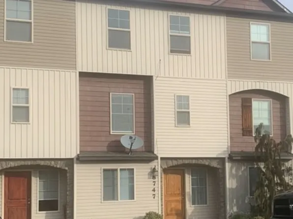 8747 W Pine Valley Ln, Boise, ID 83709