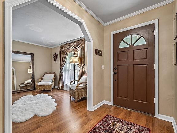 4th image of 6718 Visalia Pl
