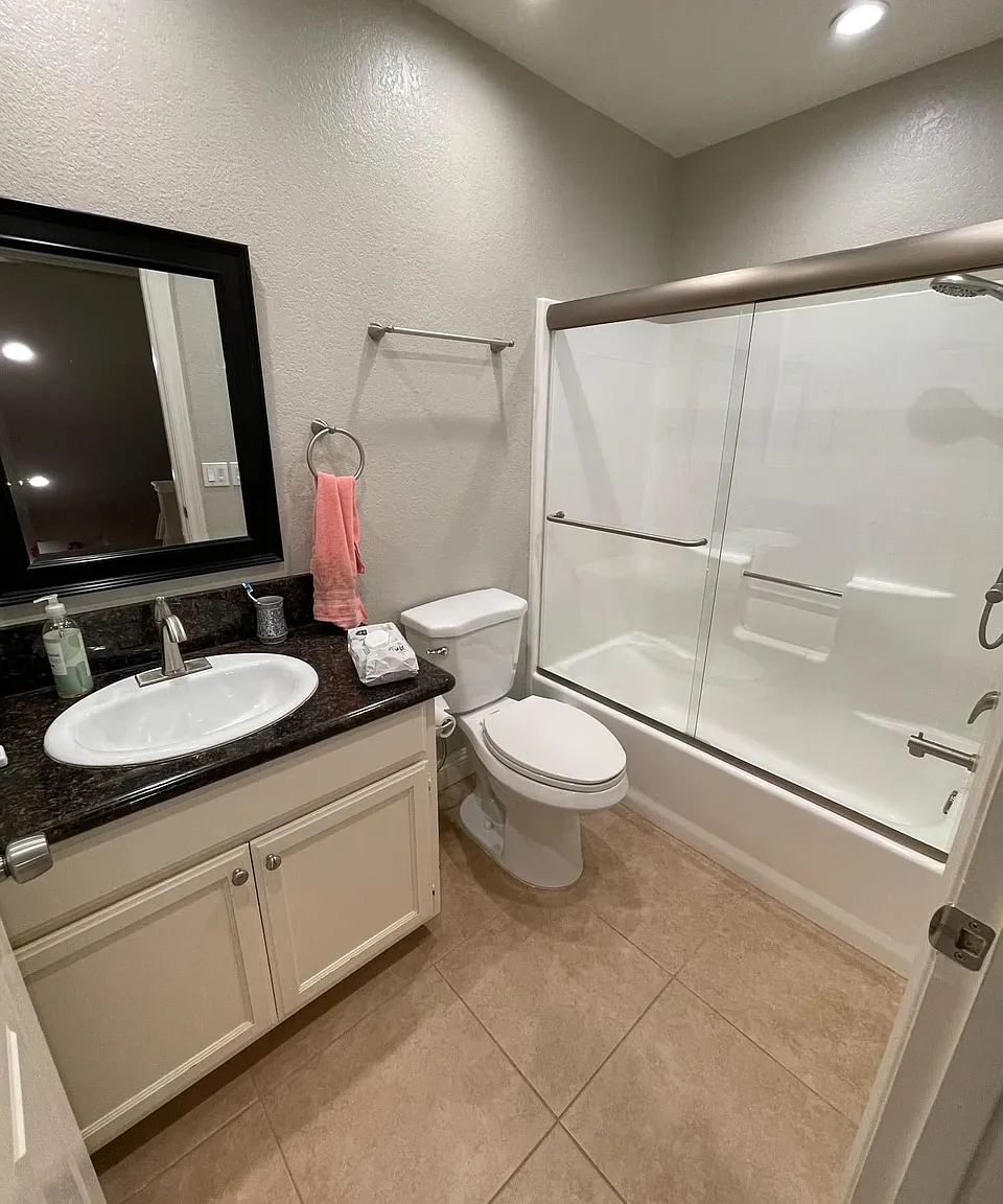 10423 Madrid Way — Photo 2