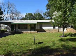 101 Circle Dr, Augusta, AR 72006