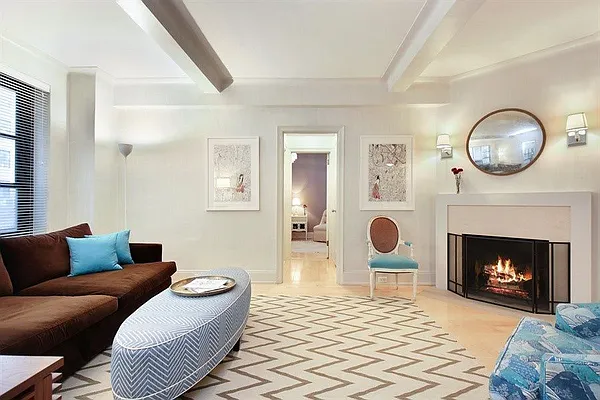 Sold by Compass | media 1