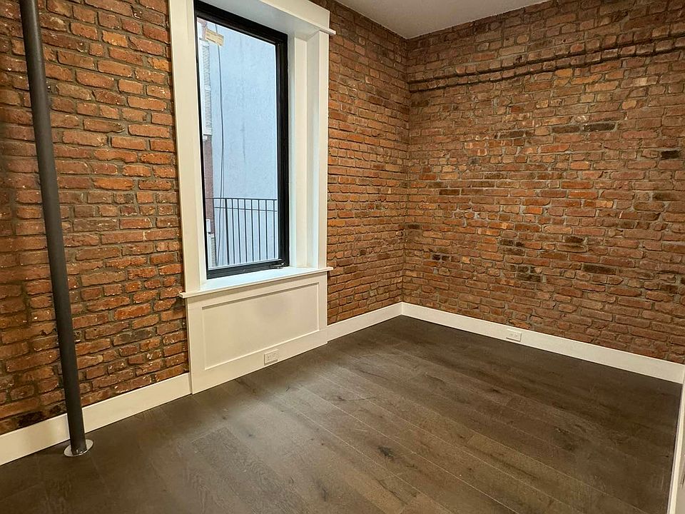 1st image of 49 Prince St #2B