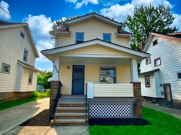3579 W 65th St, Cleveland, OH 44102