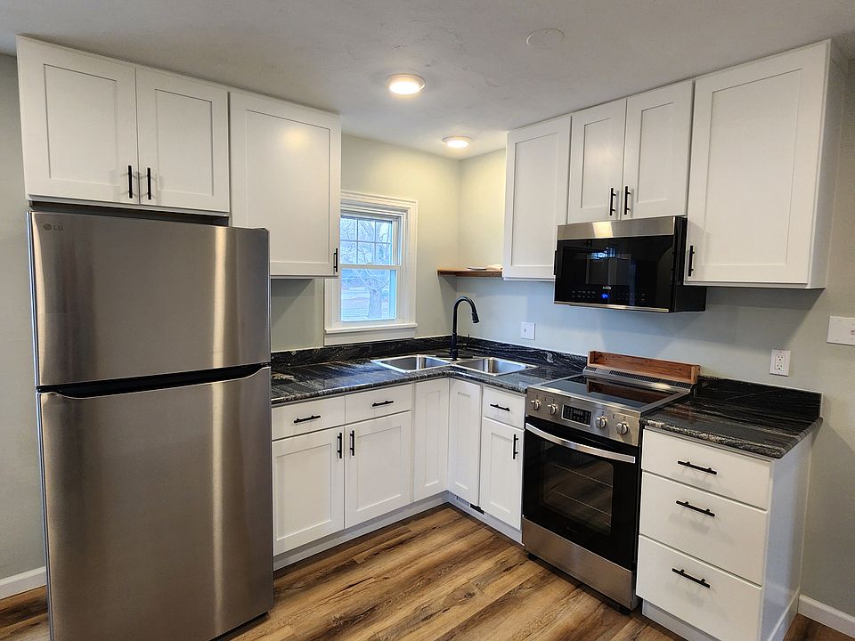 1st image of 506 Vosholl Ave