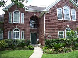 1st image of 2102 Parkview Ln