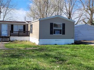 206 W 3rd St, Coffeen, IL 62017