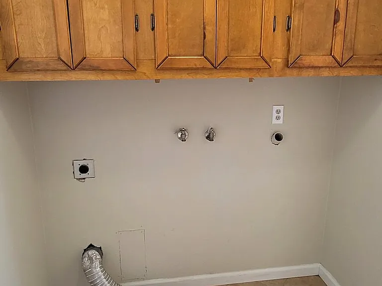 152 Redwood Ave — Photo 10
