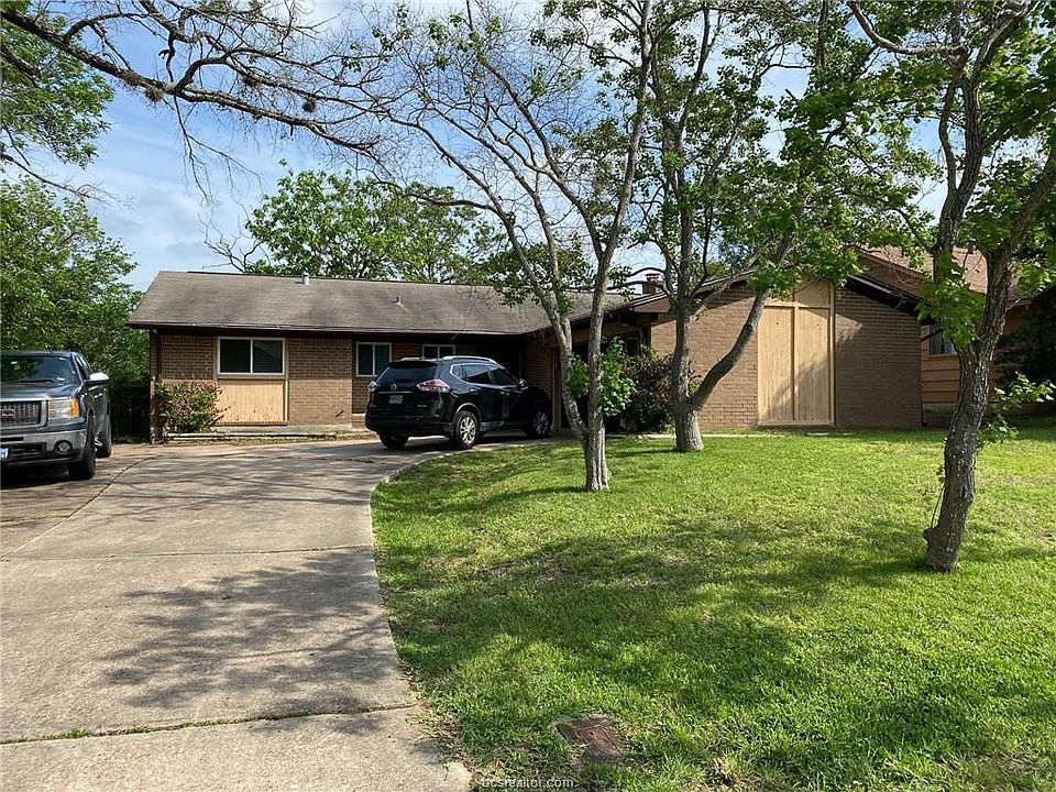1st image of 1442 Magnolia Dr