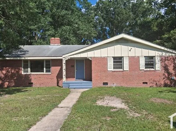 809 W End St, Rocky Mount, NC 27803