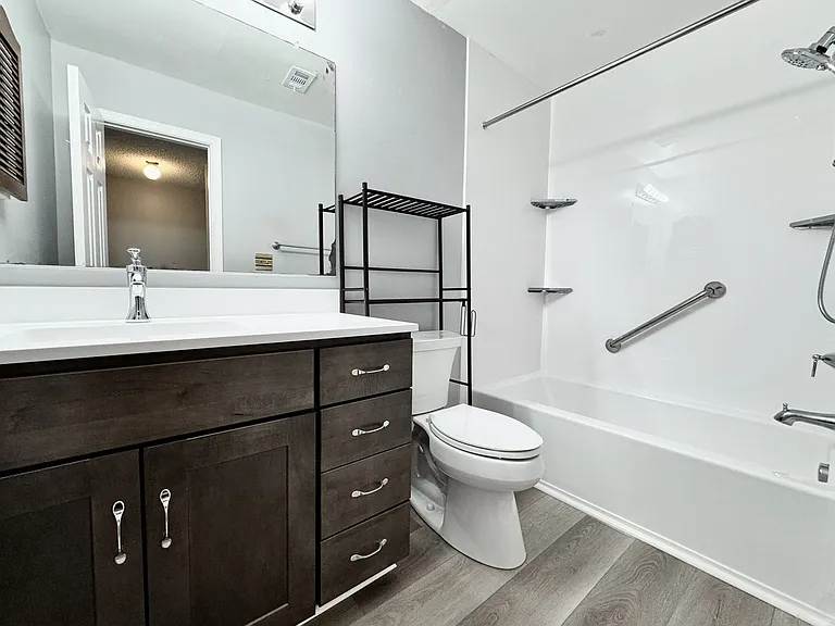 5168 Settlers Park Dr — Photo 36