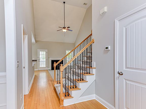4th image of 4116 Chastain Dr