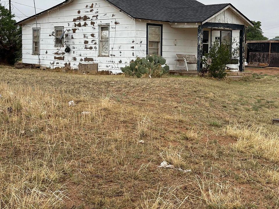 1st image of 1007 N 2nd St