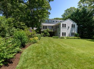33 Pine Tree Ln, Tisbury, MA 02568