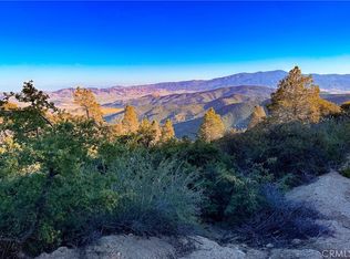 1 Montclaire Rd, Tehachapi, CA 93561