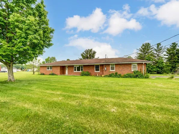 2645 Sugartree Rd, Bethel, OH 45106