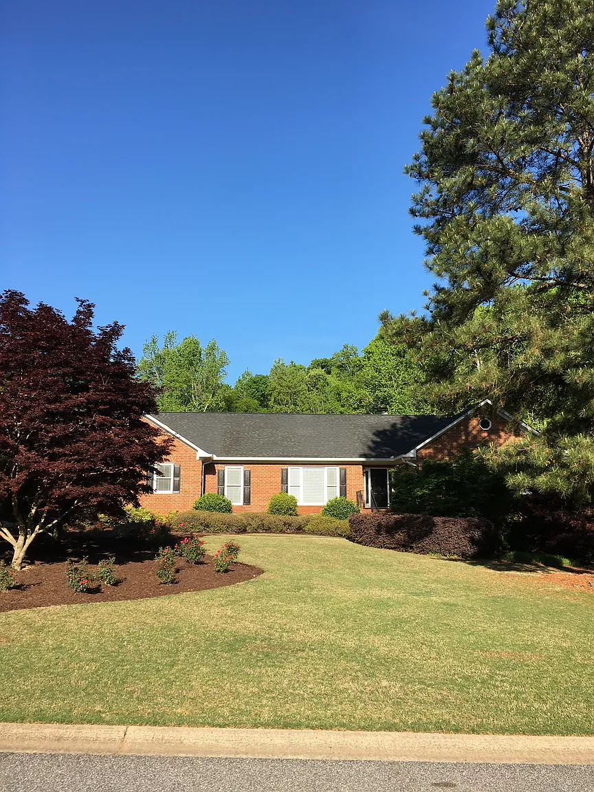 1060 Millers Lake Dr photo 1