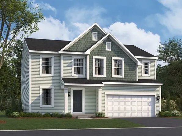 444 Bower Ln, Oswego, IL 60543