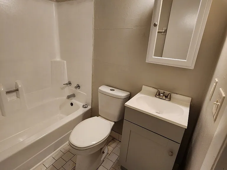 1409 Douglas Ave #A — Photo 12