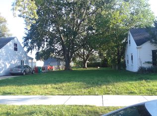 17090 Lincoln Ave, Eastpointe, MI 48021