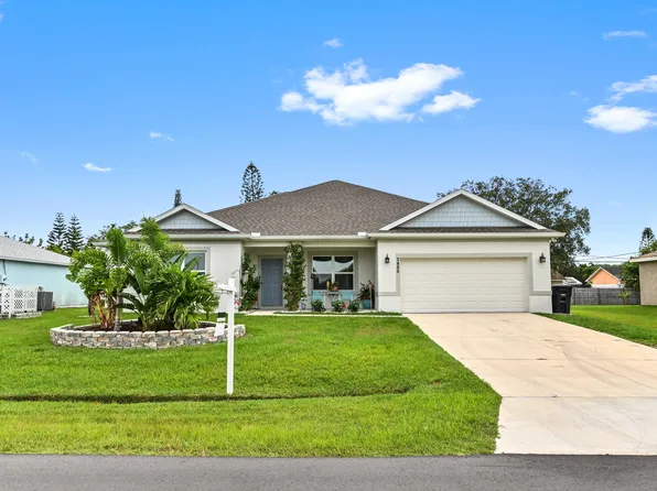 2486 SE Burton Street, Port St Lucie, FL 34952