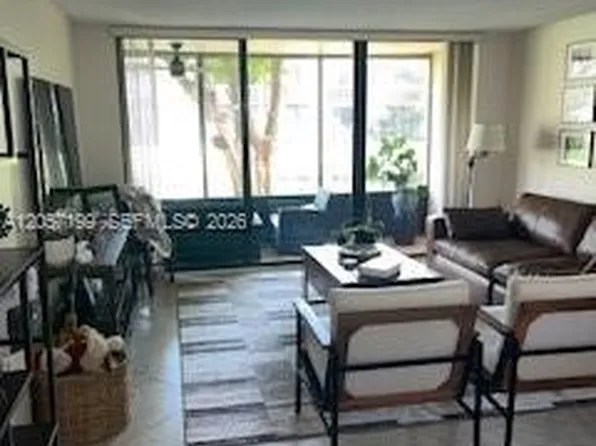140 SW 96th Ter APT 102, Fort Lauderdale, FL 33324