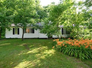 8952 Eagle Rd, Kirtland, OH 44094