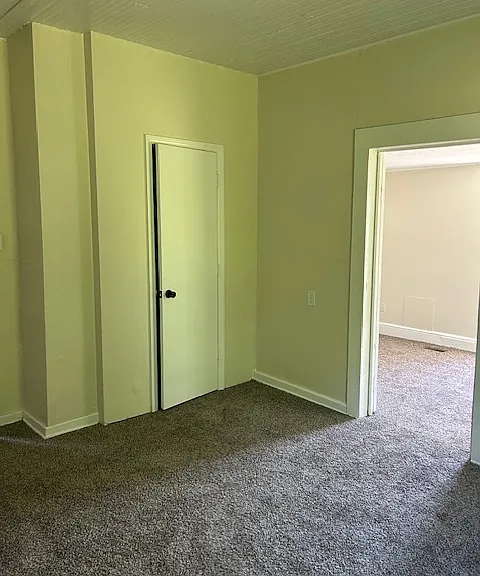 302 Ridgeway Pl — Photo 4