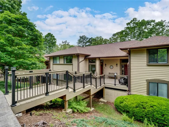 344 Coveview Ct, Salem, SC 29676