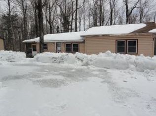 163 Wells Rd, Becket, MA 01223