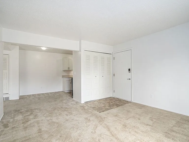 Apple Ridge Apartments — Photo 7