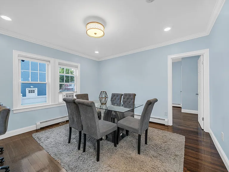 72 Main St #A — Photo 8