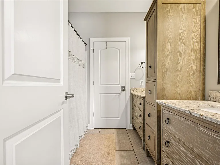 1434 Boulder Ct — Photo 15