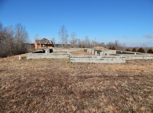 434 Faye Dr, Waynesboro, TN 38485