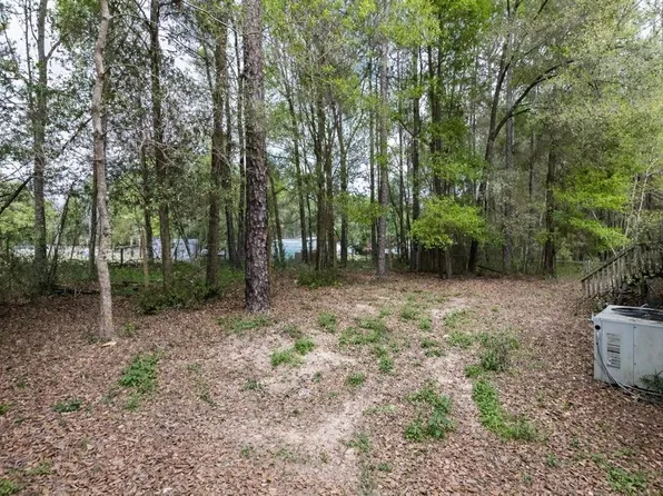 18057 SW 37th St, Dunnellon, FL 34432