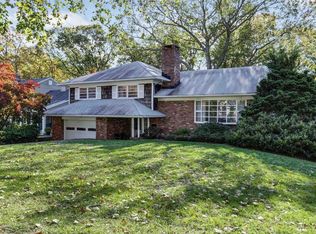 1205 Pond Rd, Spring Lake, NJ 07762