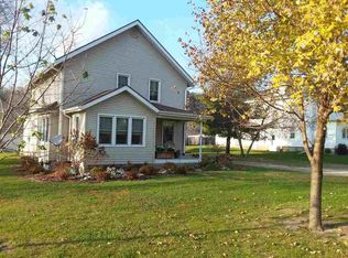 503 High St NE, Elkader, IA 52043