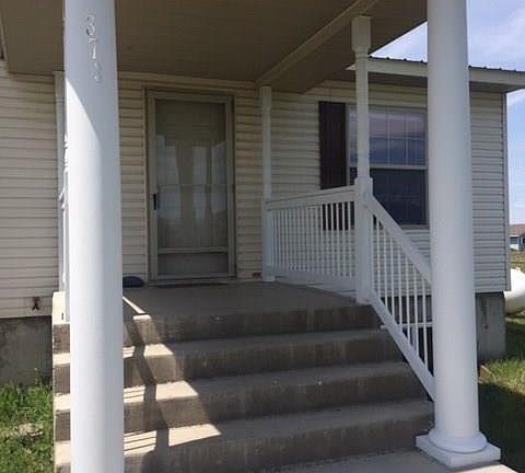 2nd image of 373 Tracy Ann Dr
