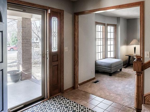 4th image of 1509 N 129th Avenue Cir