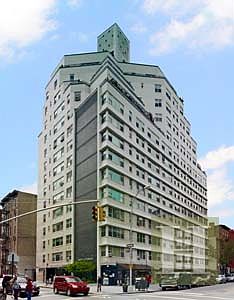 5th image of 33 Greenwich Ave APT 10H