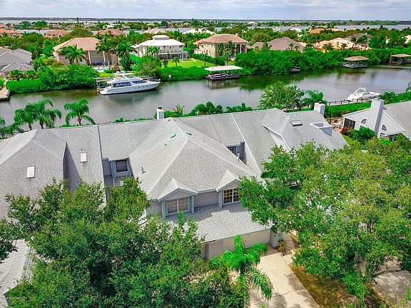 4th image of 407 Tradewinds Dr